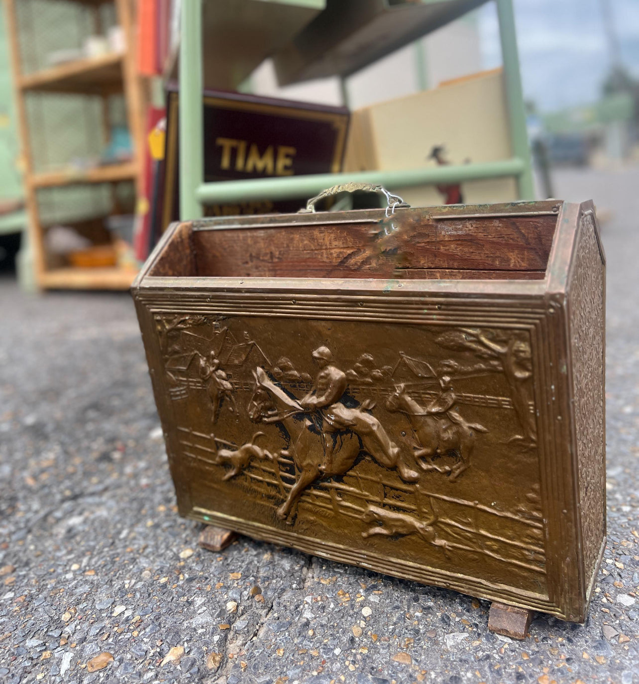 Brass Revival: Curated Elegance