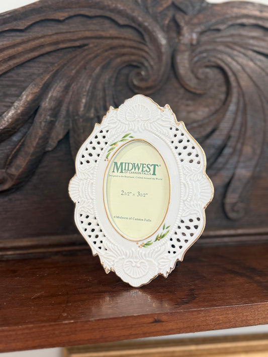 Vintage Ornate Porcelain Oval Picture Frame